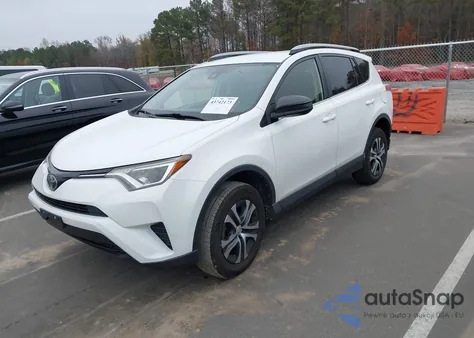 2017 Toyota Rav4 Le z USA, uszkodzony, nr VIN JTMZFREVXHJ715940
